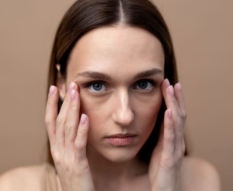 Tired Eyes: Causes, Prevention and Treatments